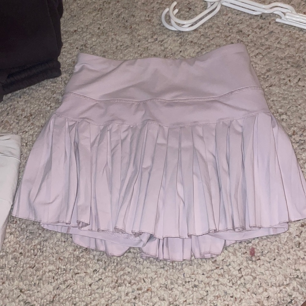 gold hinge tennis skirt